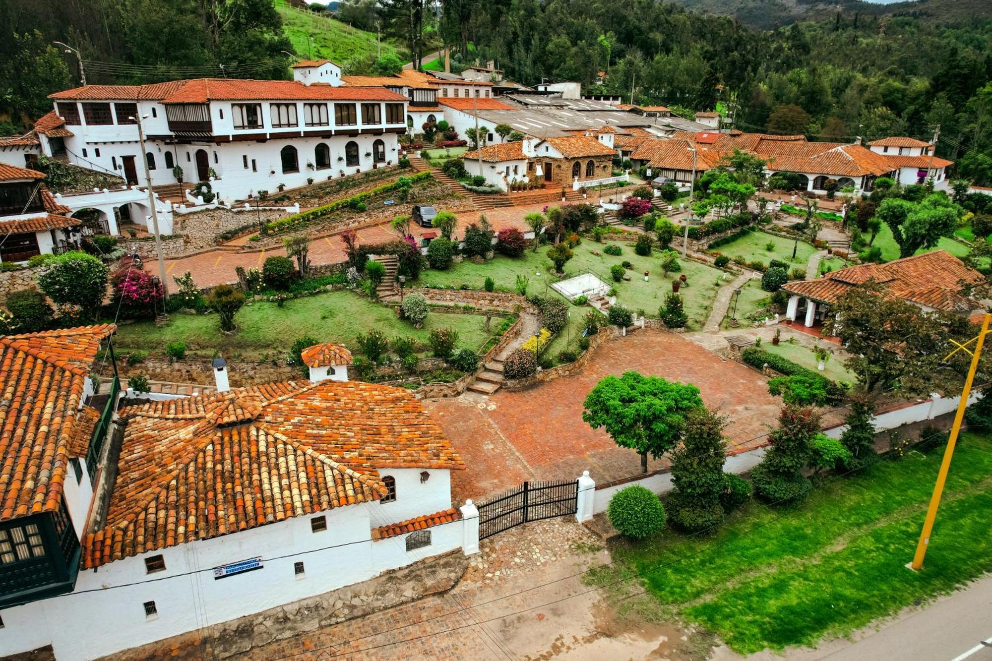 Hotel Puntalarga Nobsa Extérieur photo
